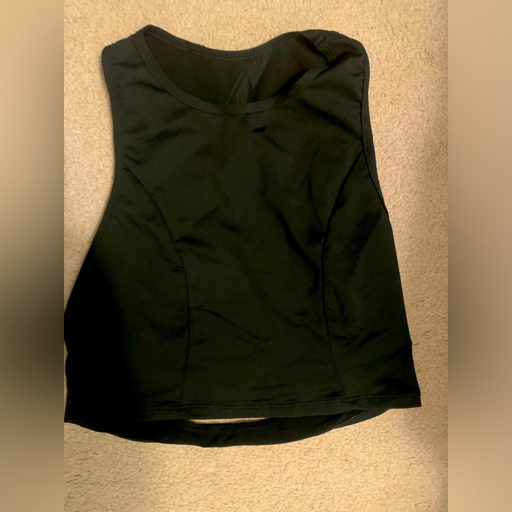 Backless crop tank top